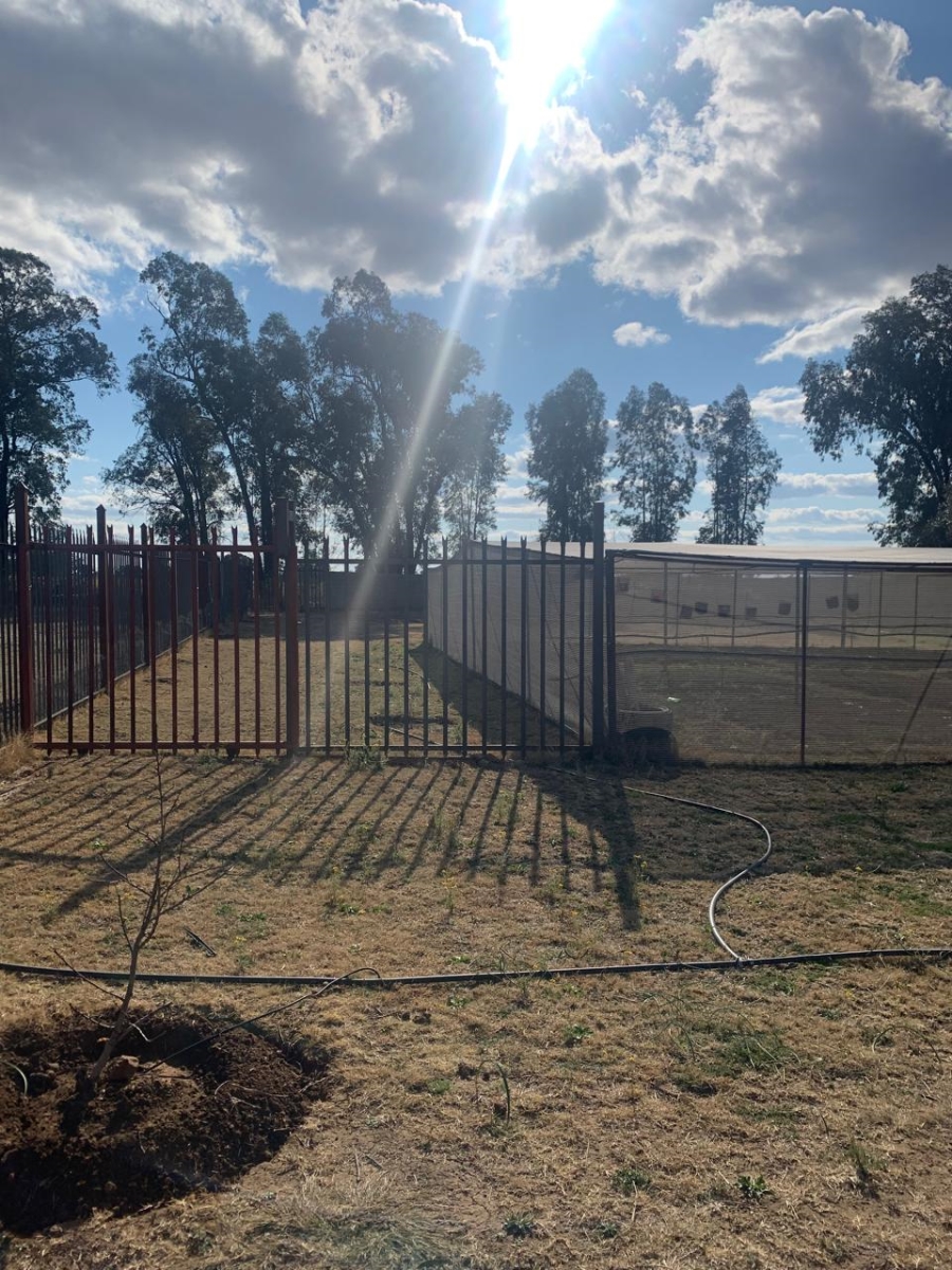 Commercial Property for Sale in Levins Estate Free State